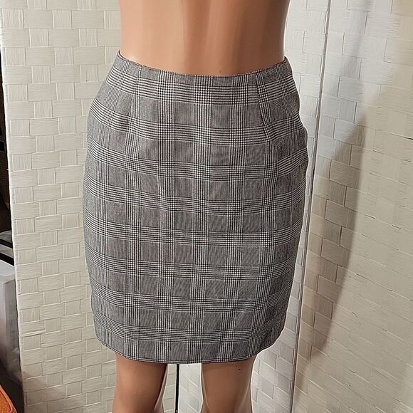 BRAND NEW DAILY HABIT PLAID ZIP CLOSURE ABOVE ANKLE PENCIL SKIRT - Picture 3 of 14